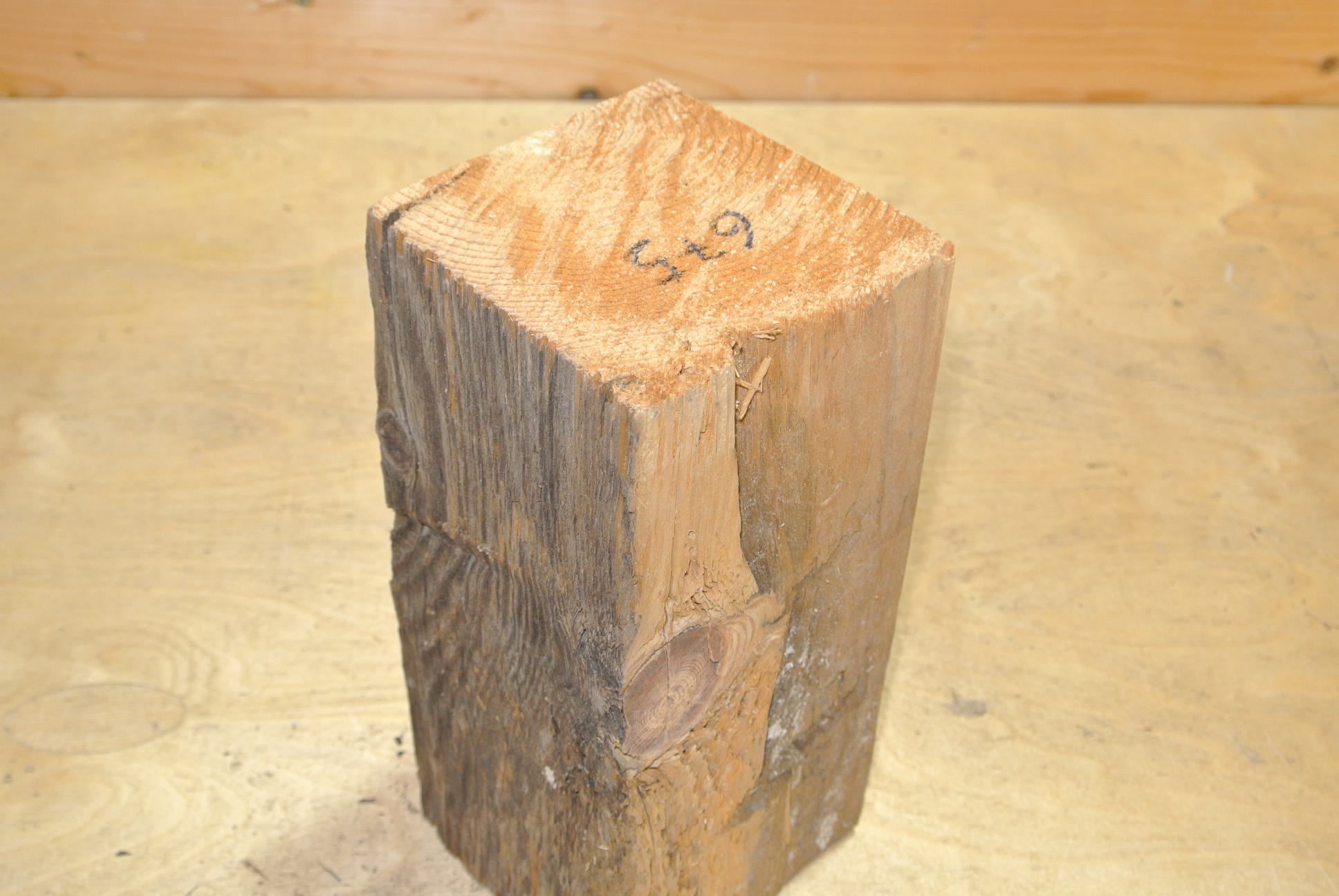 Altholz Kantel 200mm lang 100x100mm lt. Abb.