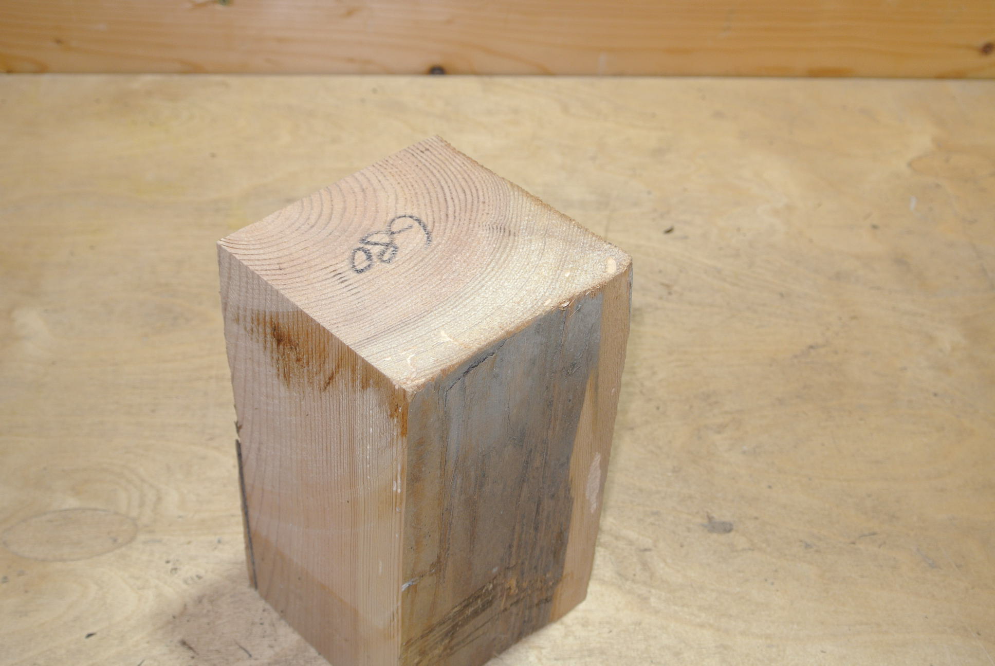 Altholz Kantel 200mm lang 100x100mm lt. Abb.